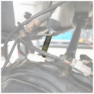 Relokacja wiązki elektrycznej tylnego mostu do Hilux Revo