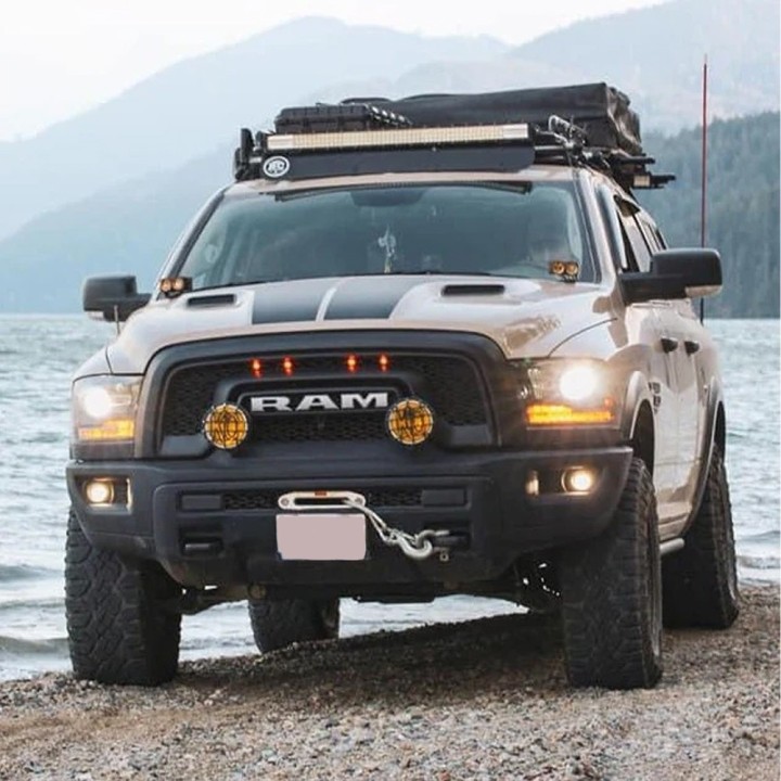 Winch mounting plate for the RAM 1500 Classic DS | Szekla4x4
