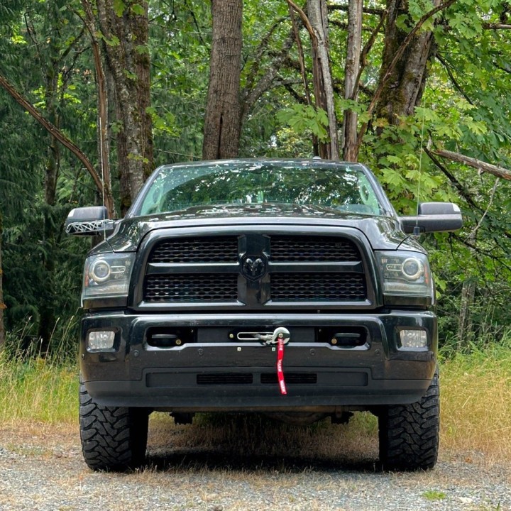 Płyta pod wyciągarkę Vice Design 6.7L Cummins - ujęcie 3