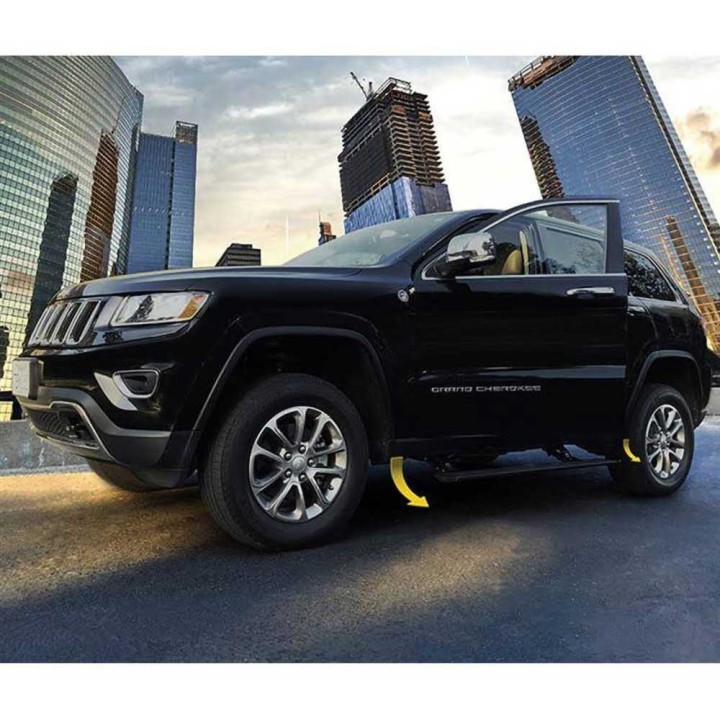Progi elektryczne PowerStep REALTRUCK AMP | Szekla4x4