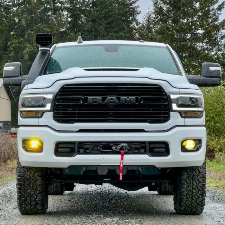 Płyta pod wyciągarkę Vice Design 6.7L Cummins - ujęcie 4
