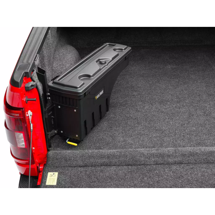 Driver side Schowek for the bed po stronie REALTRUCK