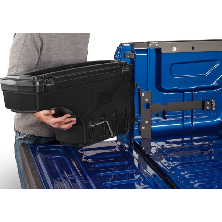 Passenger side Schowek for the bed po stronie REALTRUCK