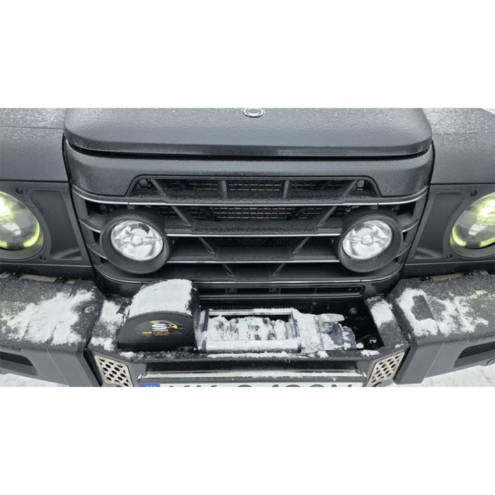 Front bumper with plate for a winch MAER | Szekla4x4