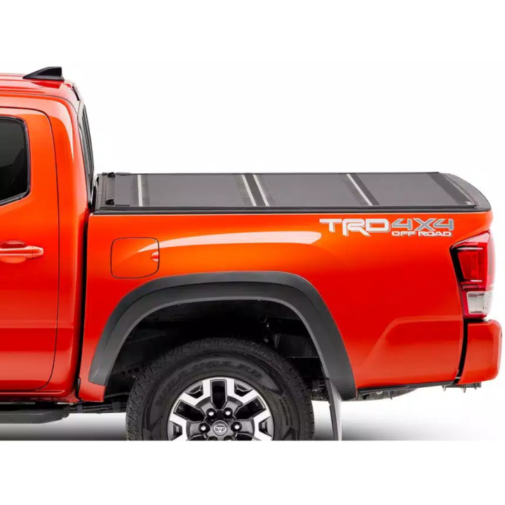 Twarda składana pokrywa paki tri-fold REALTRUCK BAK