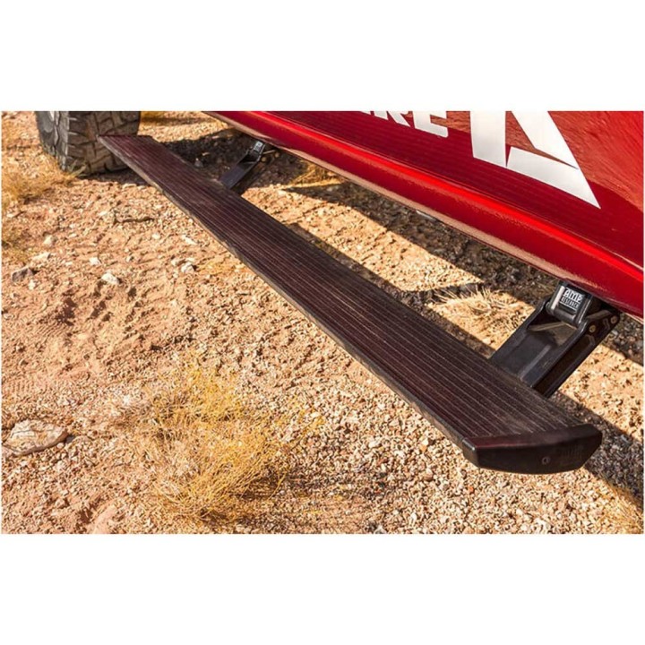 Rock sliders elektryczne PowerStep REALTRUCK AMP | Szekla4x4