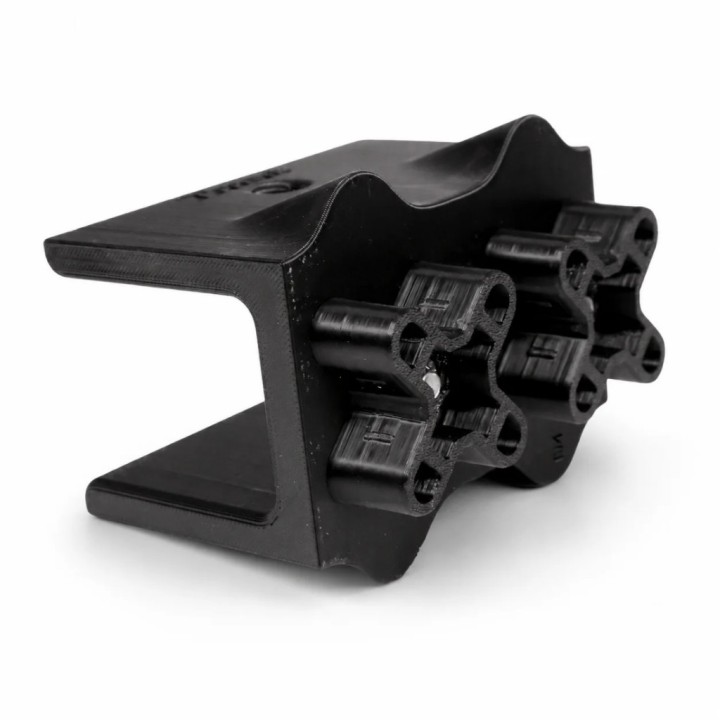 System mocowania przegrody do auta terenowego | Szekla4x4