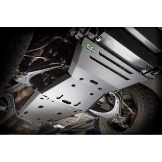 Osłona podwozia Ironman 4x4 — Toyota Hilux Revo (UBP051) - ujęcie 2