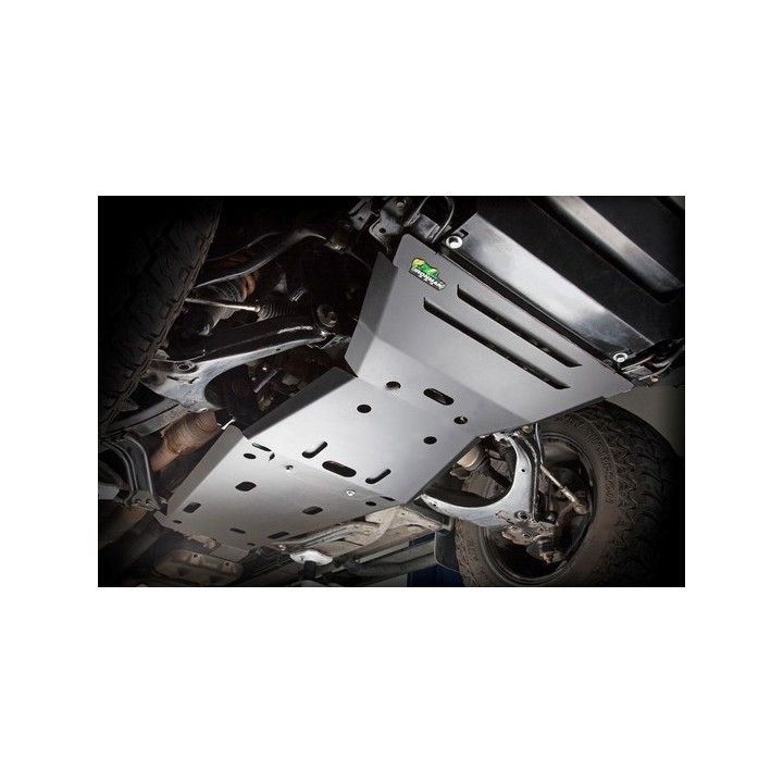 Osłona podwozia Ironman 4x4 — Toyota Hilux Revo (UBP051) - ujęcie 2
