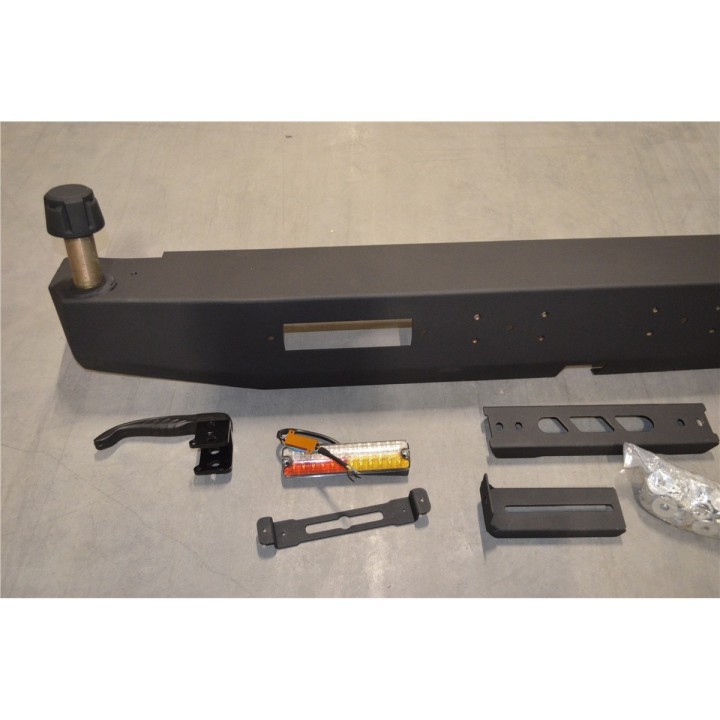 Zderzak tylny stalowy Snakeman 4WD — Toyota Hilux Vigo 2005-2015 i Revo (SNBR11) - ujęcie 7