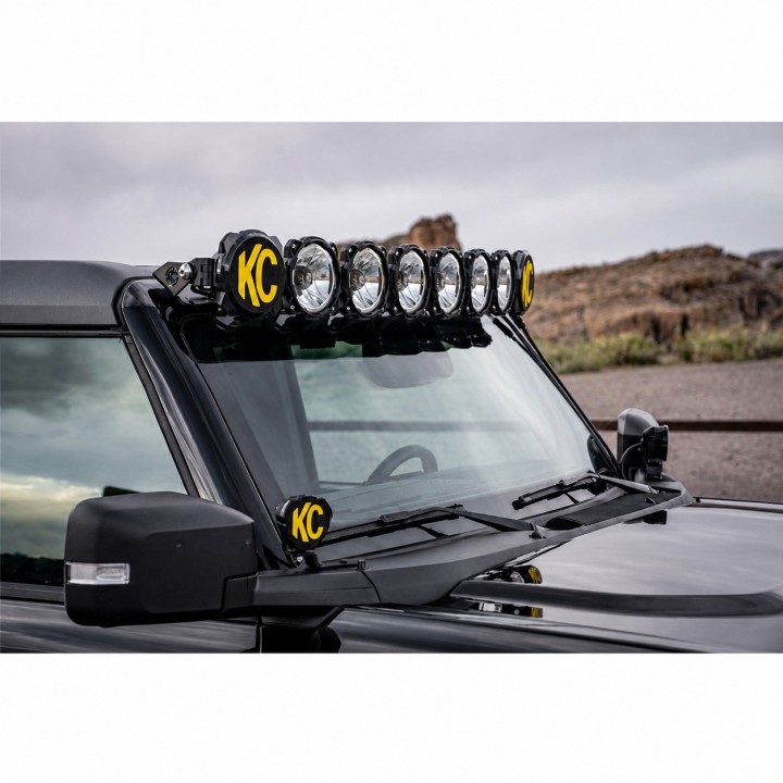 KC HiLiTES Gravity LED Pro6 50" belka nad szybę Ford Bronco - ujęcie 4