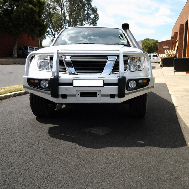 Zderzak Ironman 4x4 Nissan Navara D40 BBCD042 | Szekla