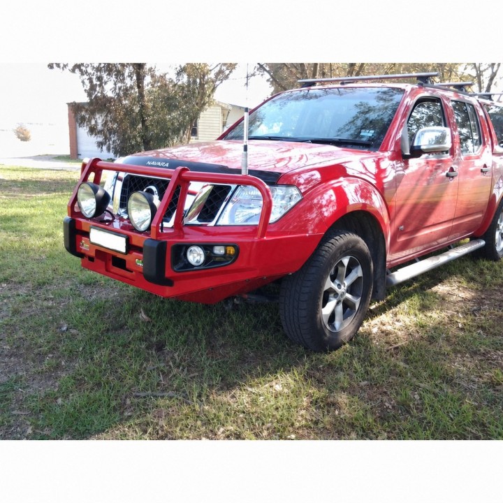 Zderzak Ironman 4x4 Nissan Navara D40 BBCD042 | Szekla