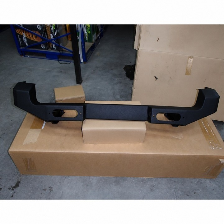 Aluminiowy tylny zderzak marki snakeman 4WD SNBR05A