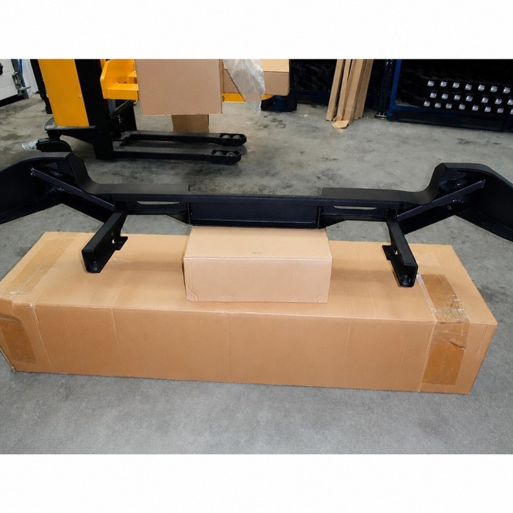 Aluminiowy tylny zderzak marki snakeman 4WD SNBR05A