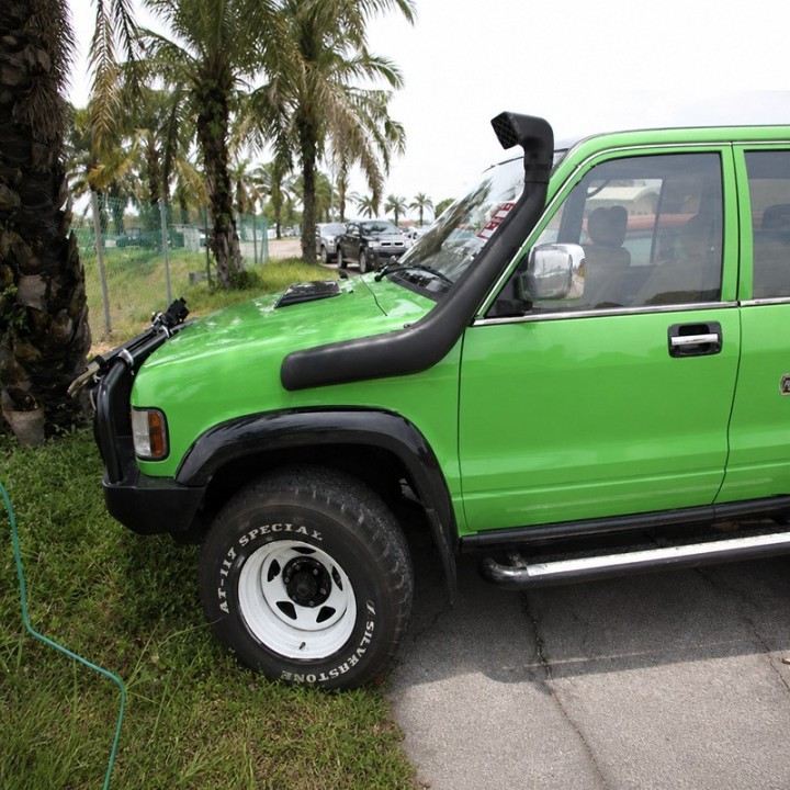 Snorkel wlot powietrza Snakeman 4WD Isuzu Trooper SNSITPA