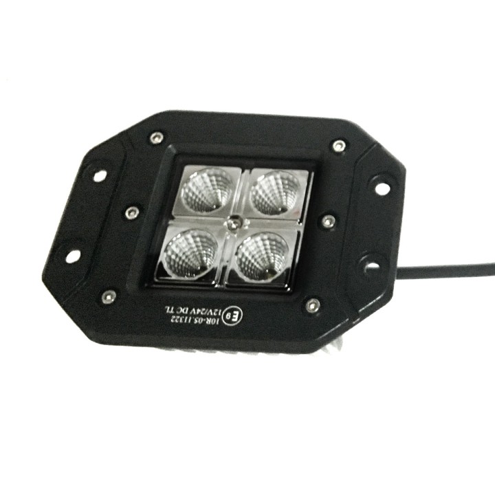 Lampa LED 4x3W Habita z uchwytami montażowymi do zabudowy w zderzak