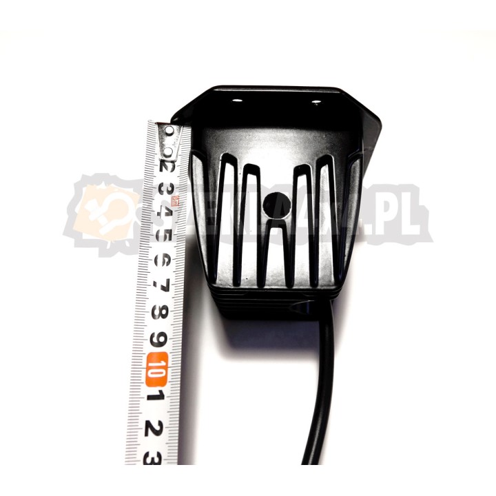 Lampa LED 4x3W Habita z uchwytami montażowymi do zabudowy w zderzak