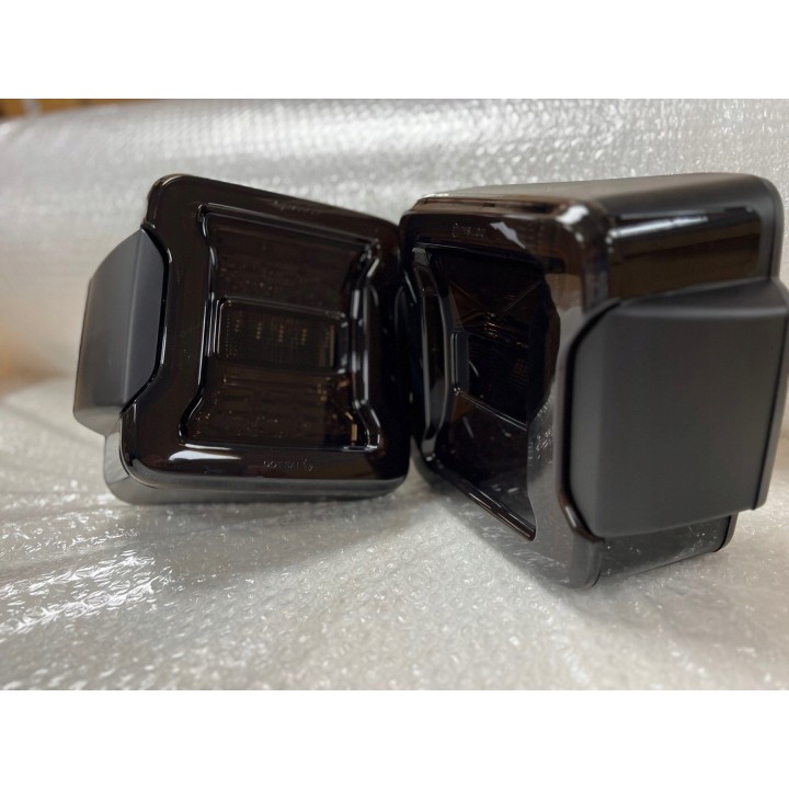 Lampy tylne LED Jeep Wrangler JK/JKU — czarne