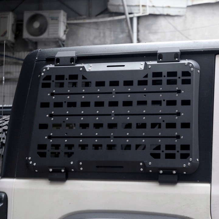 Panel Molle szyby bocznej prawej Jeep Wrangler JLU