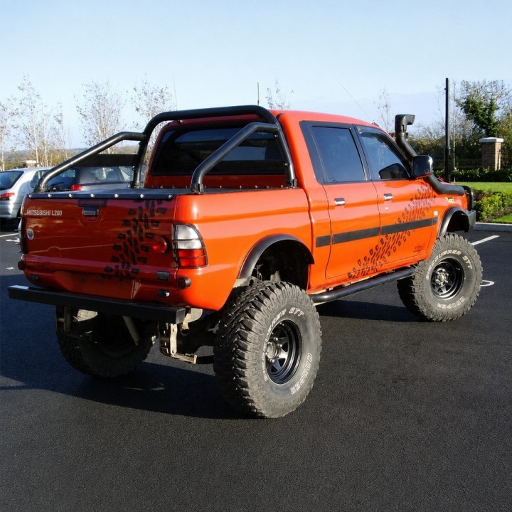 Felga Snakeman 4WD Nissan Terrano SNFC16X8-6X139,7X110/-10/B