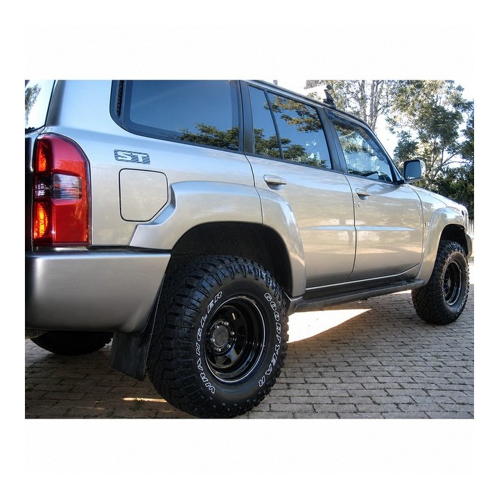 Felga Snakeman 4WD Nissan Terrano SNFC16X8-6X139,7X110/-10/B