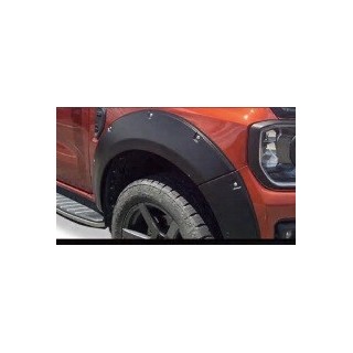 Poszerzenia Ford Ranger T9 2022+ z PDC, śruby ozdobne