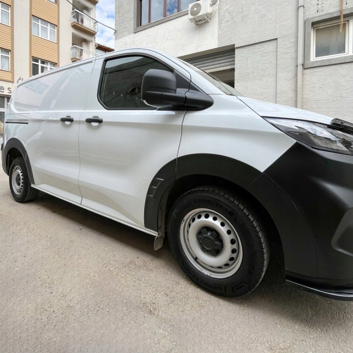 Nakładki nadkoli Ford Transit Custom 2023+