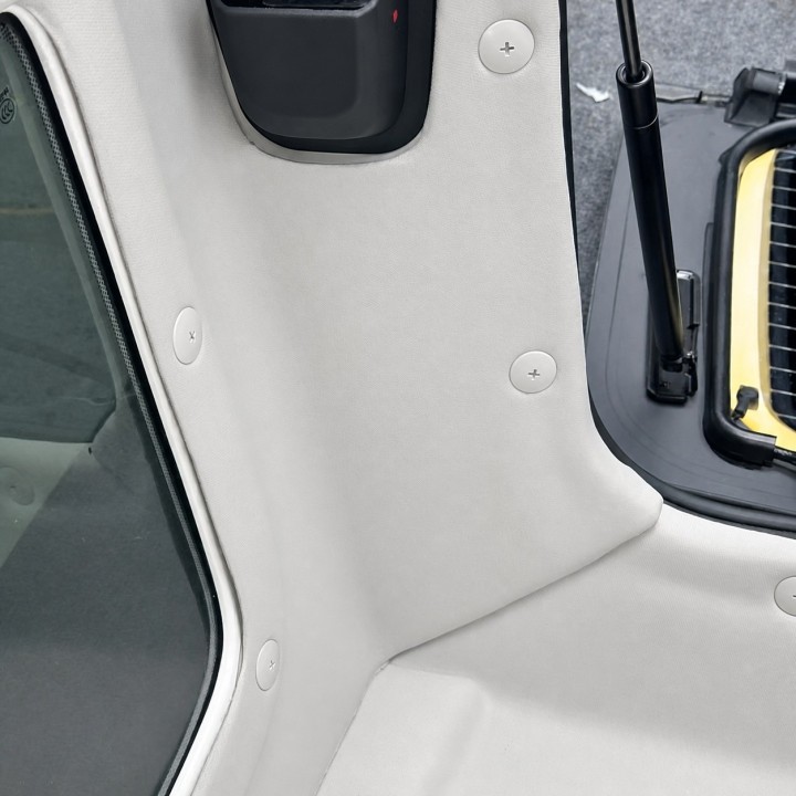 Podsufitka dachu TopFire Jeep Wrangler JLU 2018-2024 — jasnoszara, imitacja alkantary - ujęcie 5