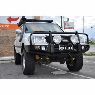Zderzak Ironman 4x4 Toyota Land Cruiser BBCD005 | Szekla