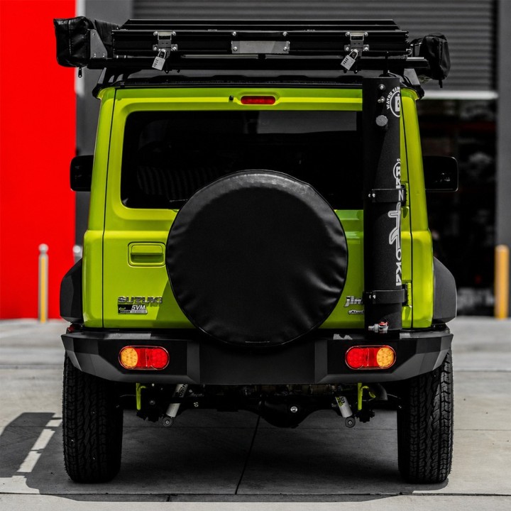 Tylny stalowy zderzak z oświetleniem LED Snakeman 4WD SNBR13