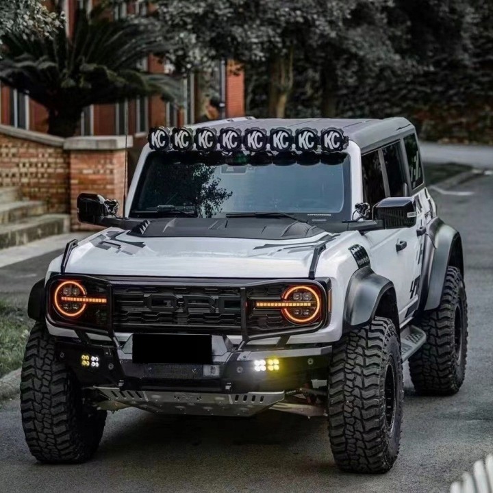 Bodykit Ford Bronco 2021+ — stylizacja na Raptor