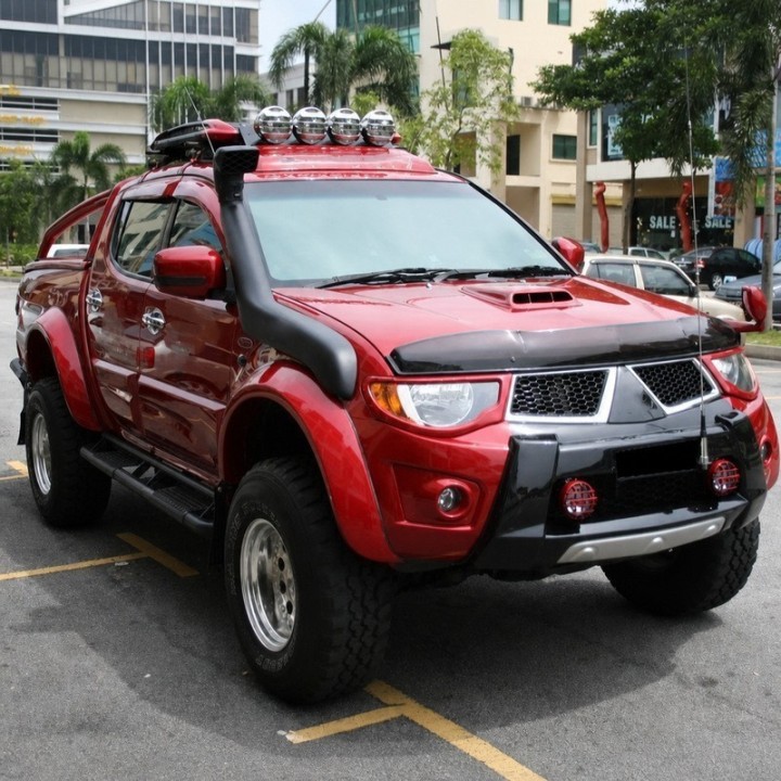 Snorkel Snakeman 4WD Mitsubishi L200 Mitsubishi L200 SNST06