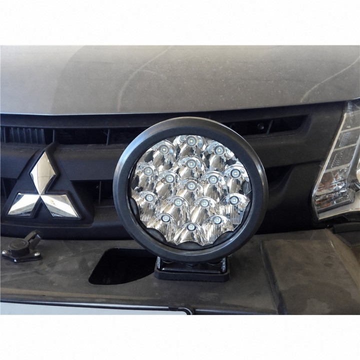Zderzak Ironman 4x4 Mitsubishi L200 Triton MQ BBT050NL