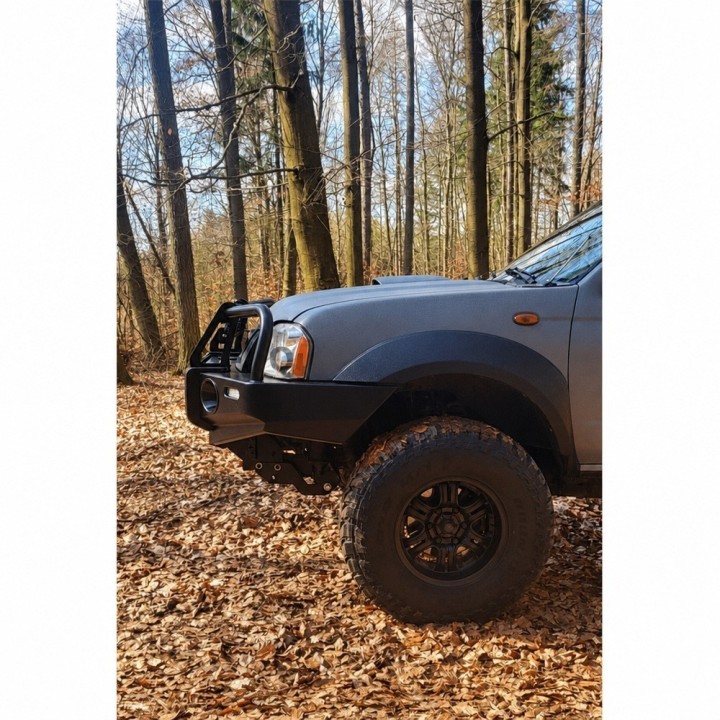 Zderzak Ironman 4x4 Nissan Navara D22/NP300 BBCD013