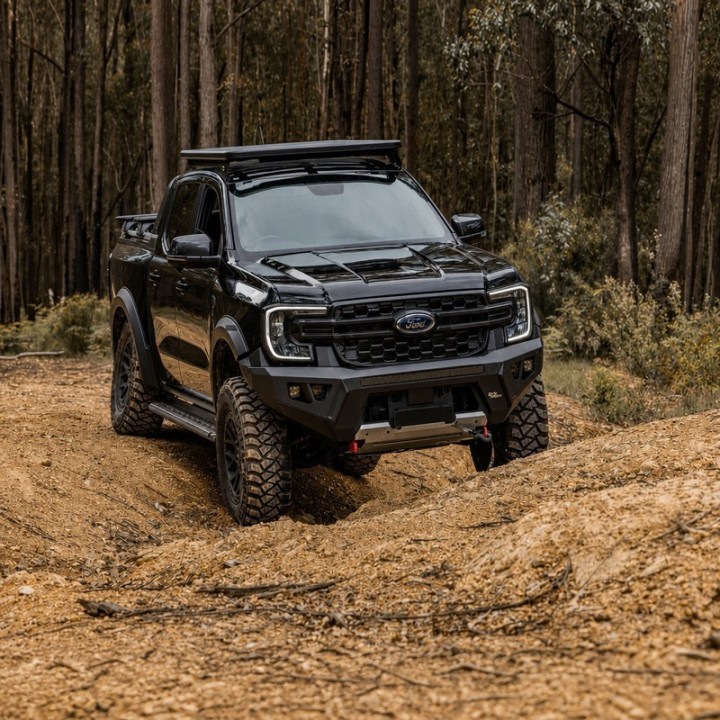 Stalowy przedni zderzak - RAID BAR ironman 4x4 BBR110