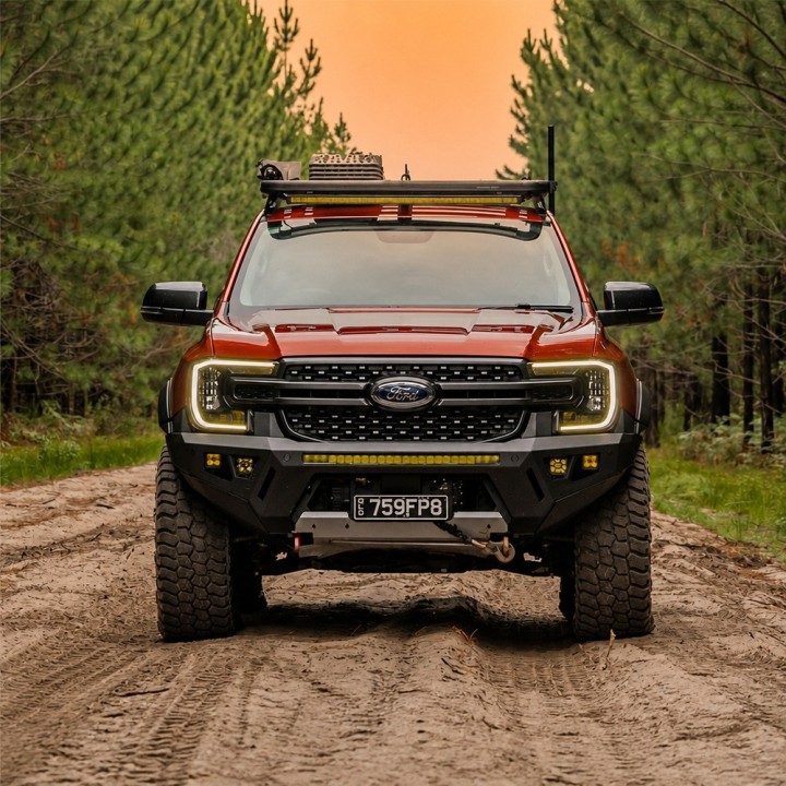 Stalowy przedni zderzak - RAID BAR ironman 4x4 BBR110