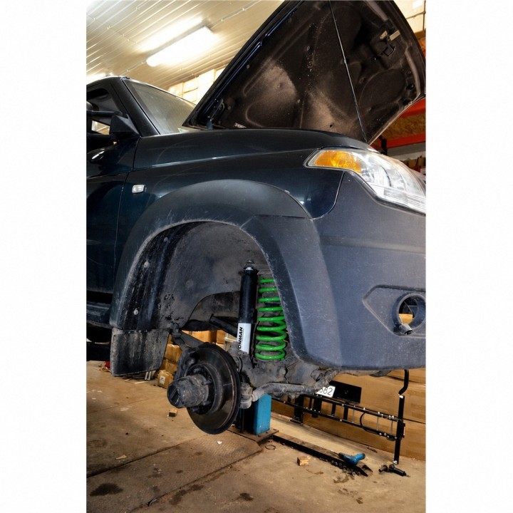 Amortyzator przedni Ironman 4x4 Toyota 4Runner 24637FE