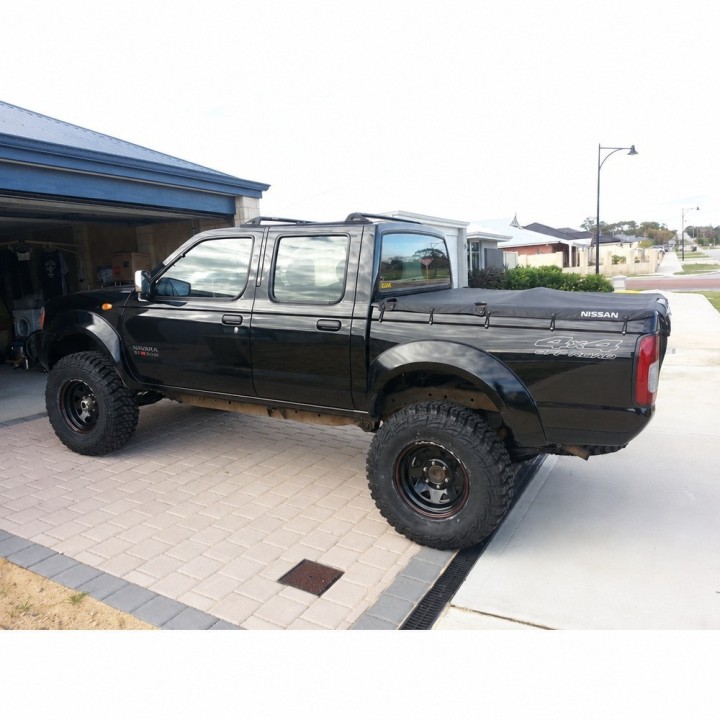 Felga Snakeman 4WD Nissan Patrol SNFC16X8-6X139,7X110/10/B