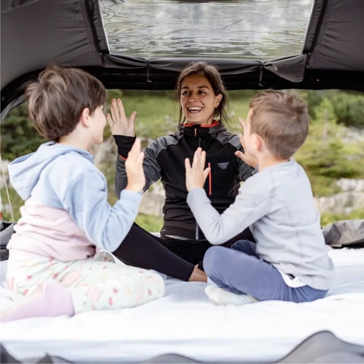 Rodzinny namiot dachowy Roof Space 4 RS4 | Szekla4x4