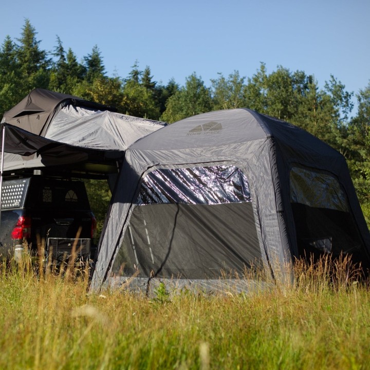 Family Base pneumatyczny przedsionek Roof Space | Szekla4x4