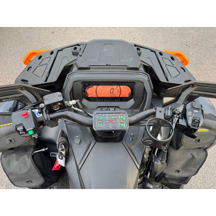 Panel 8 przełączników Purelux Multi-Switch | Szekla4x4