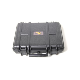 Wolfcase na Laptop o wymiarach 39x31x8,5 posiada piankę