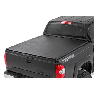 Miekka Pokrywa Skrzyni Ładunkowej 6' 5" Tri-Fold Rough Country Toyota Tundra 14-18