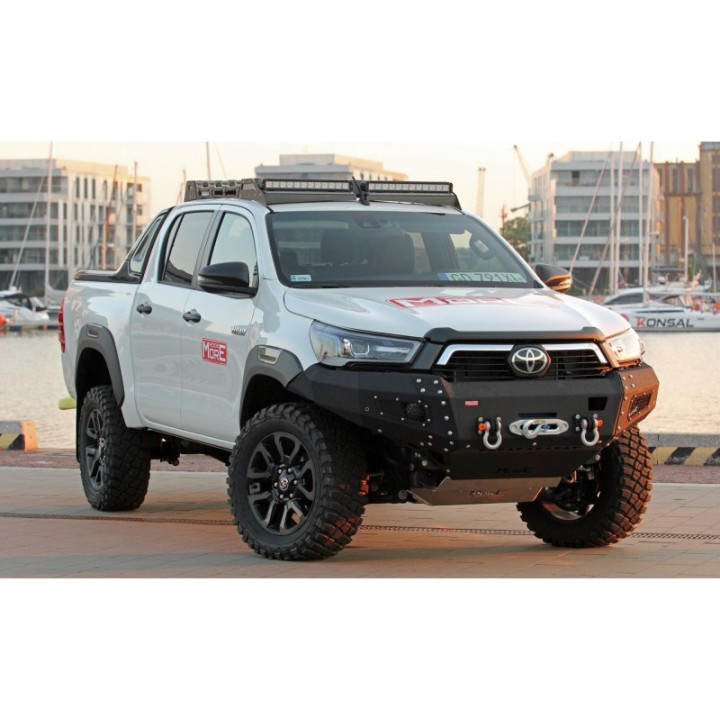 Zderzak przedni stalowy More 4x4 Toyota Hilux REVO