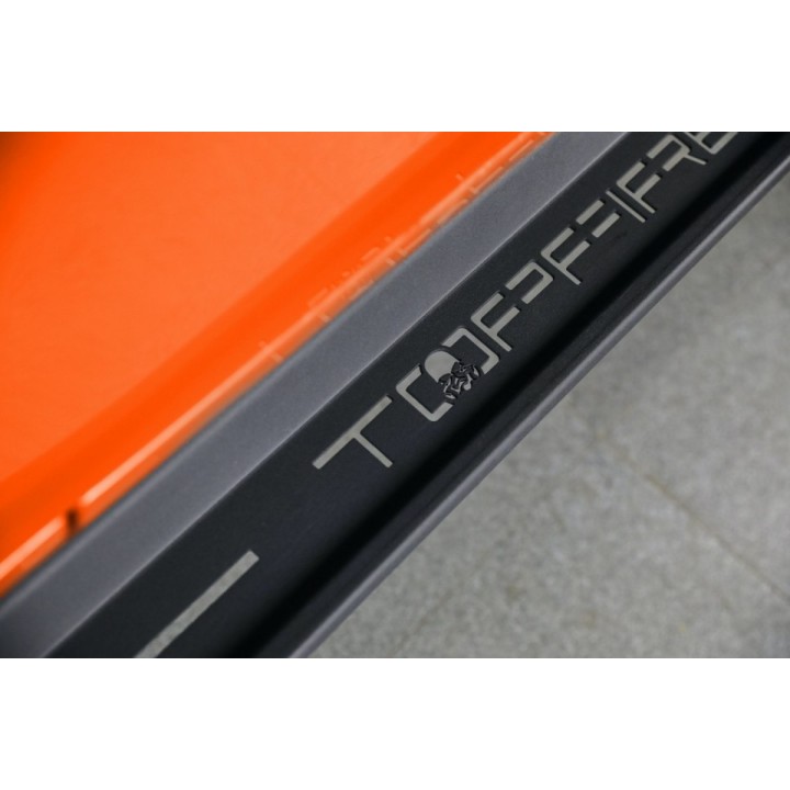 Progi stalowe TopFire "BLADE "
