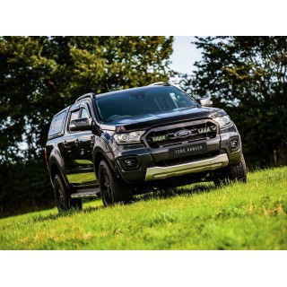 Zestaw dwóch lamp LAZER TRIPLE-R 750 ELITE 3 z systemem montażu w fabrycznym grillu - Ford Ranger (2019 -)