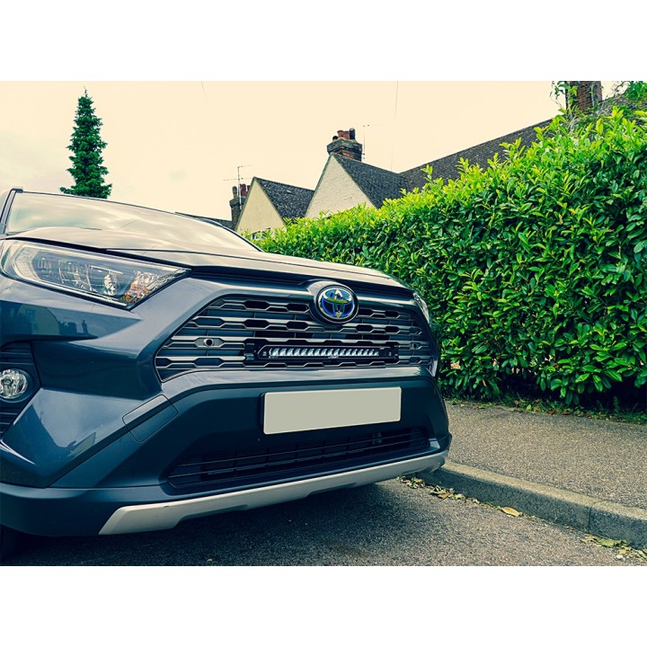 Zestaw lampy LAZER Linear 18 - Toyota RAV4 Hybrid (2018 -)