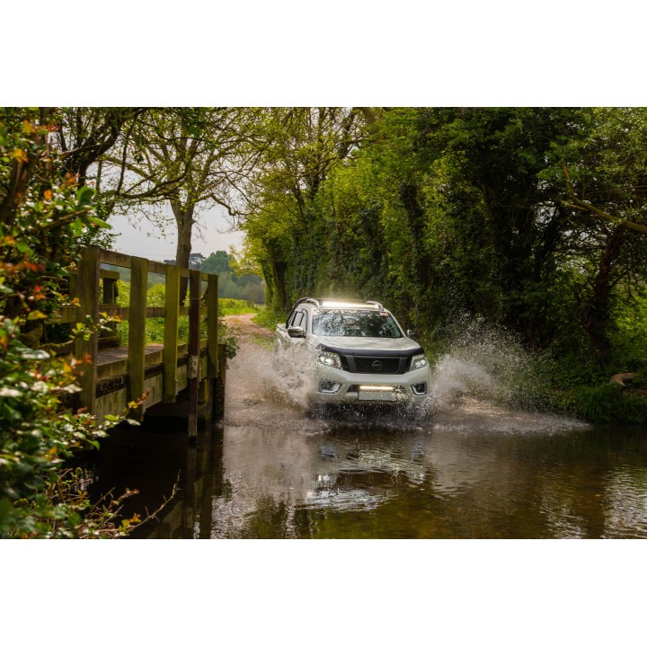 Zestaw lampy LAZER Linear 18 Elite - Nissan Navara NP300