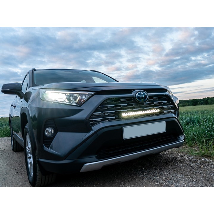 Zestaw lampy LAZER Linear 18 Elite - z systemem montażu w fabrycznym grillu - Toyota RAV4 Hybrid (2018 -)